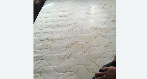 Химчистка матраса на дому. Пересвет